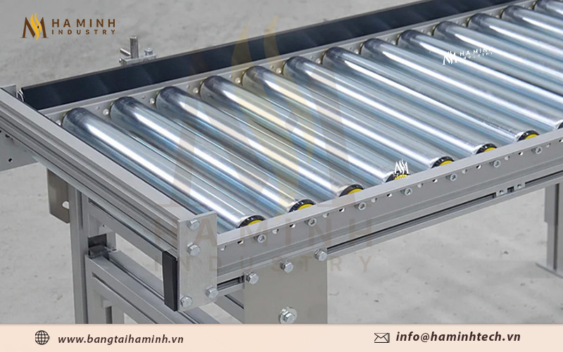 Băng tải con lăn trong dây chuyền đóng gói