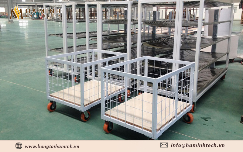 Xe đẩy hàng có tính ứng dụng trong nhiều ngành nghề