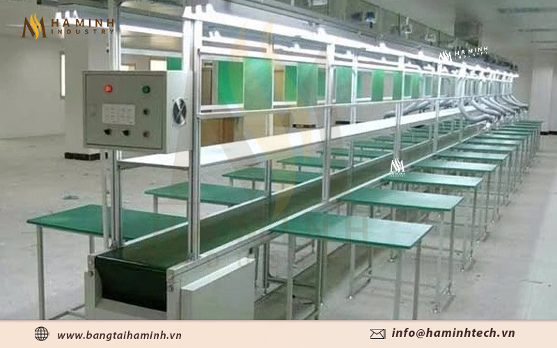 Băng Tải Kết Hợp Bàn Thao Tác