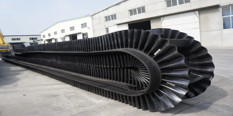 Hình ảnh băng tải gầu cao su.