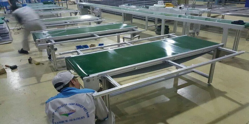 Băng tải thanh nhôm định hình ứng dụng trong nhiều ngành sản xuất