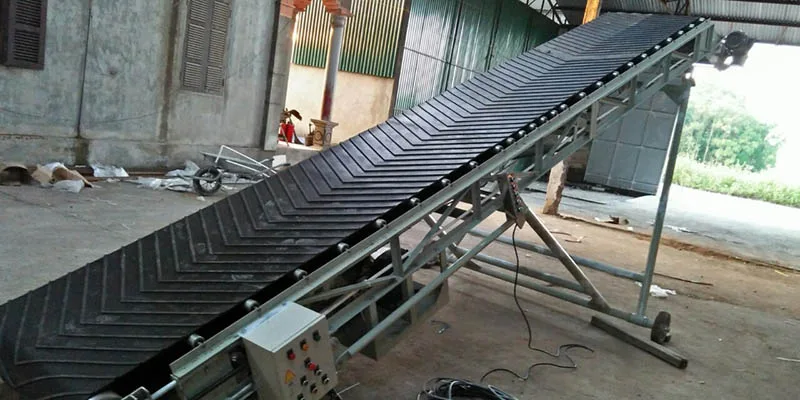 Tốc độ băng tải ảnh hưởng bởi rất nhiều yếu tố khác nhau