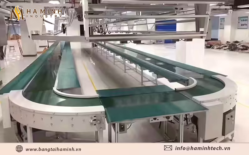 Băng tải cong dễ dàng làm việc tại những đường cong, góc cua, vòng xoắn ốc