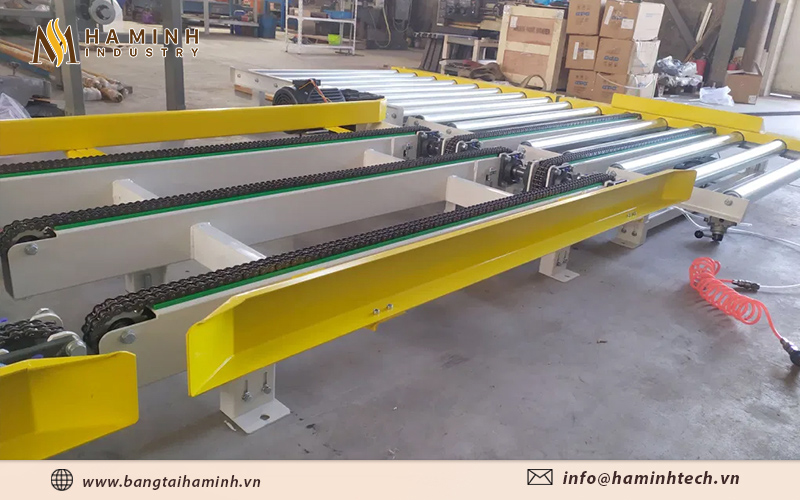 Băng tải xích chuyên dùng trong nhiều lĩnh vực của đời sống