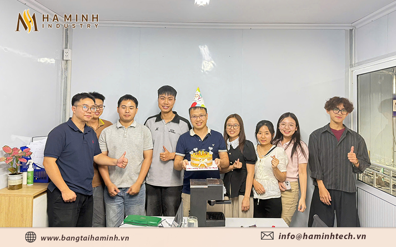 Sinh nhật Phó Giám Đốc Hoàng Tư Thịnh
